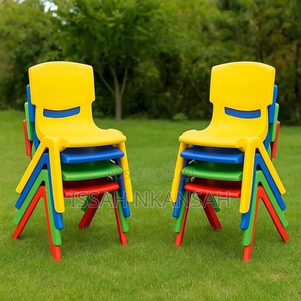 Kindergarten Chairs · Photo 1