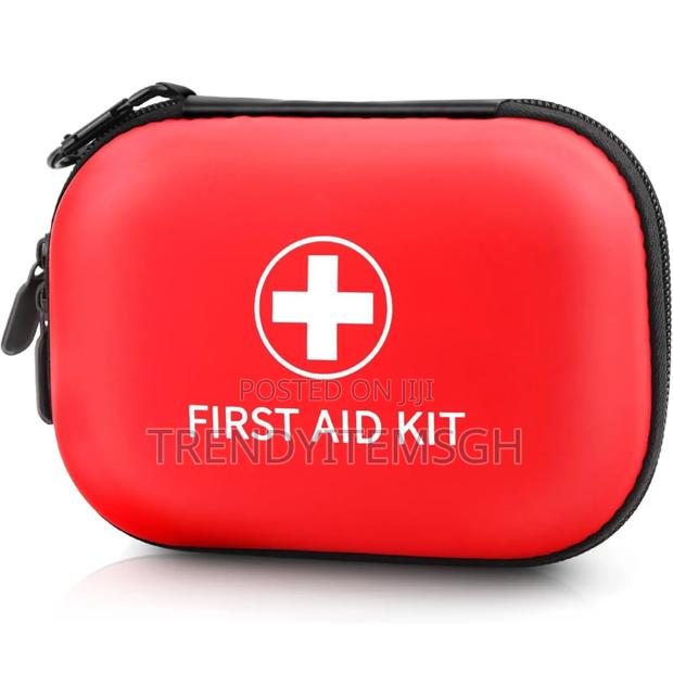 First Aid Medical Kit Set · Photo 1