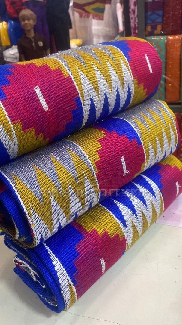 Ghanaian Bonwire Kente · Photo 2