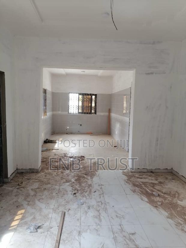 3bdrm House in Sarpeiman, Amasaman for sale · Photo 3