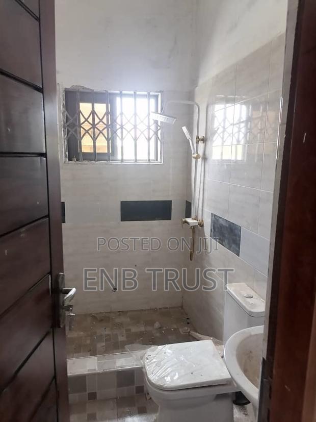 3bdrm House in Sarpeiman, Amasaman for sale · Photo 8