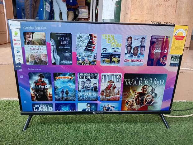 32" Tv Smart Tv With Refined Display 32" Dolphine Bay · Photo 1