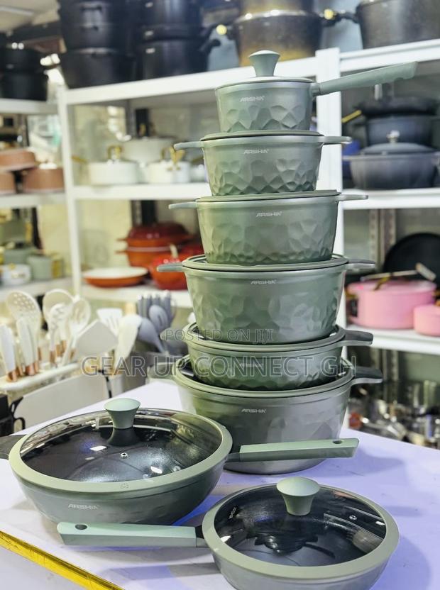16 Pieces Arshia Die-Cast Cookware Ser · Photo 3