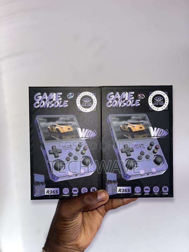 R36s Game Console · Photo 1