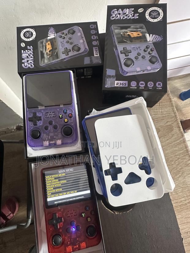 Game Console R36s · Photo 4
