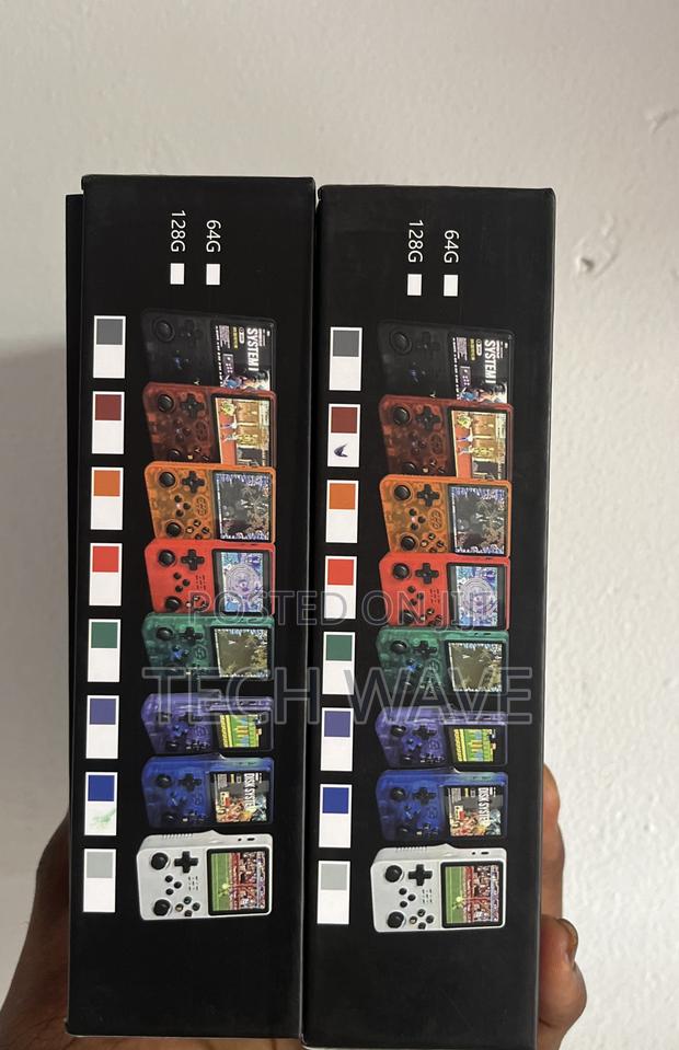 R36s Game Console · Photo 7