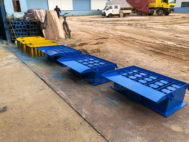 Get Quality Hollow Block Moulds at Factory Price With Warranty · Photo 3