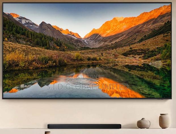 Samsung 115 Inch Qn90f Neo Qled Tv · Photo 2