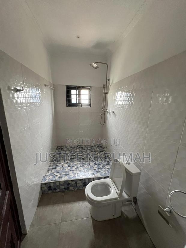 2bdrm Apartment in Mr Justice Estate, Old Barrier for rent · Photo 5