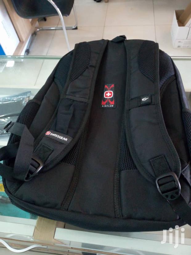 Swissgear Bagpack · Photo 3