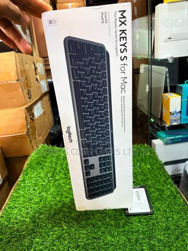Logitech Mx Keys S Wireless Keyboard - Backlit for Mac Original · Photo 3