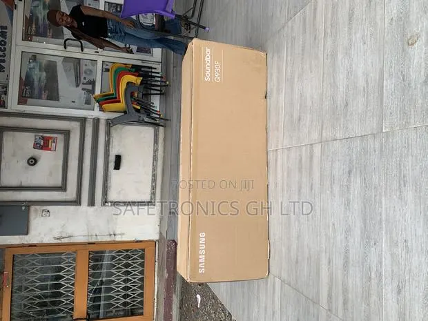 Lastest Bluetooth Samsung 9.1.4ch 540 Watts Hw-Q930 Soundbar · Photo 1
