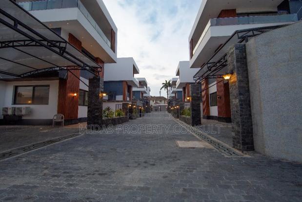 Furnished 5bdrm Villa in Cantonment, Cantonments for sale · Photo 2