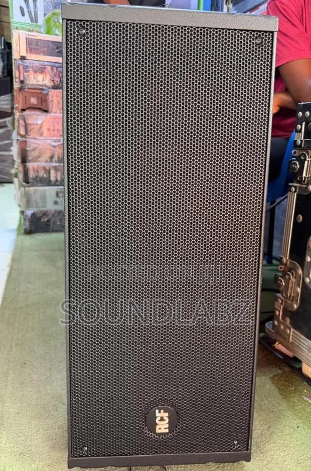 RCF HDL 20-a 10inches Active Line Array Speaker · Photo 1