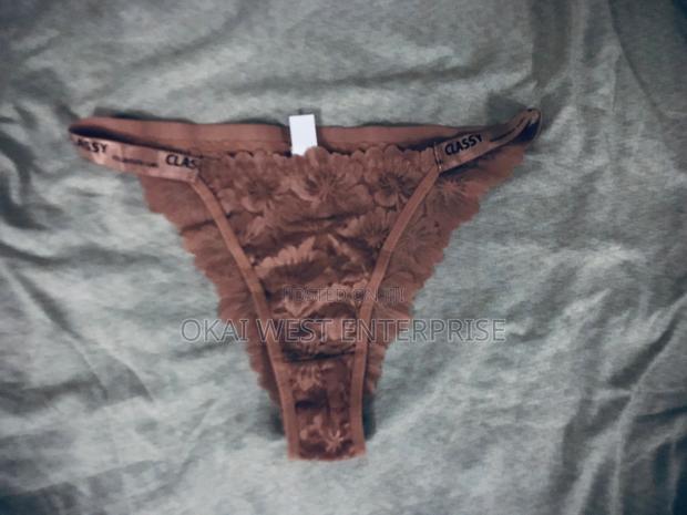 Elegant Floral Lace Thong 3pieces - Comfort Meets Chic Style · Photo 4