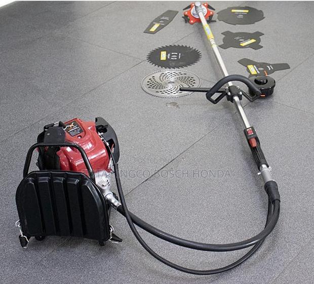 Bush Cutter 8 in 1 (4stroke) · Photo 1
