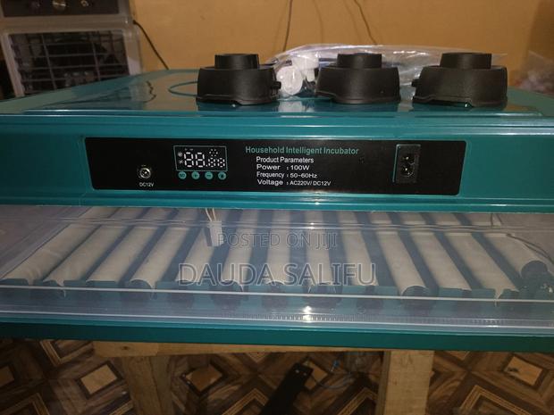 Egg Incubator Machine (130 Eggs) · Photo 4