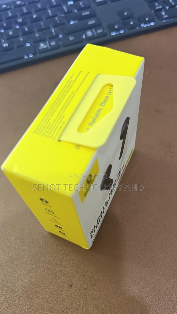 Baseus E16 Wireless Earphone · Photo 3