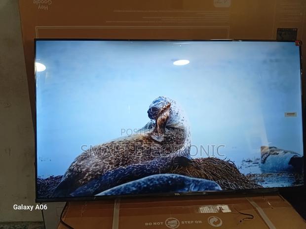 TCL 43” Smart Google Tv With Built-in Chromecast · Photo 1