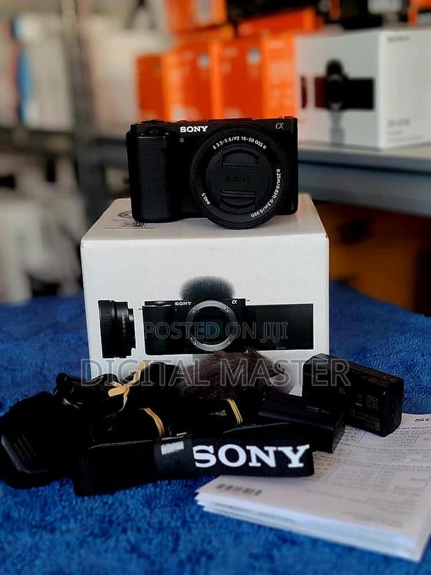 Sony Zv-E10 Mirrorless Camera With 16-50mm F/3.5-5.6 Ii Lens · Photo 1