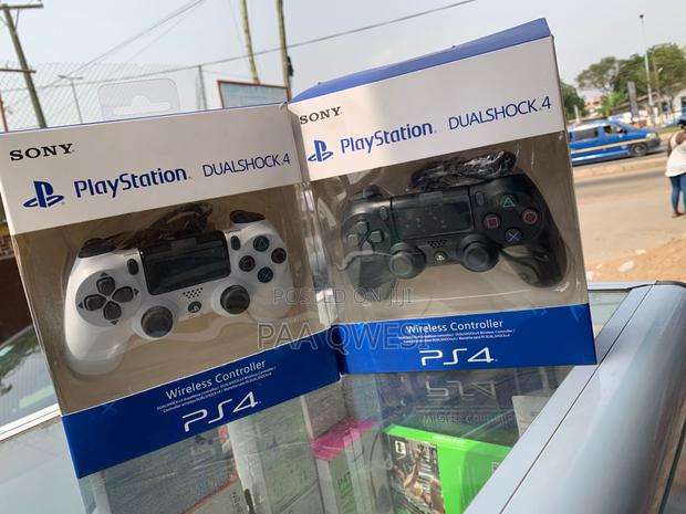 Original Playstation 4 Dualshock 4 Controller · Photo 1