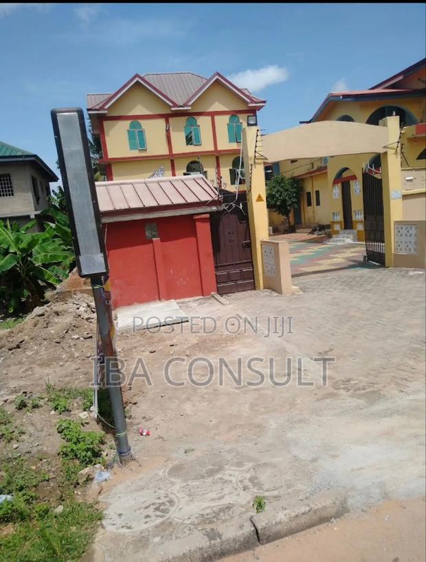 24 Bed Hotel for Sale at Amasaman · Photo 3