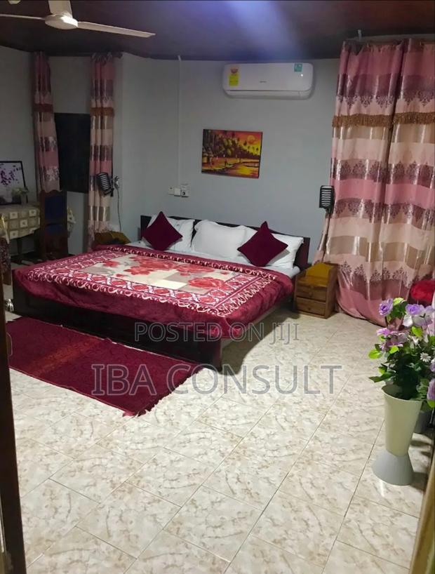 24 Bed Hotel for Sale at Amasaman · Photo 5