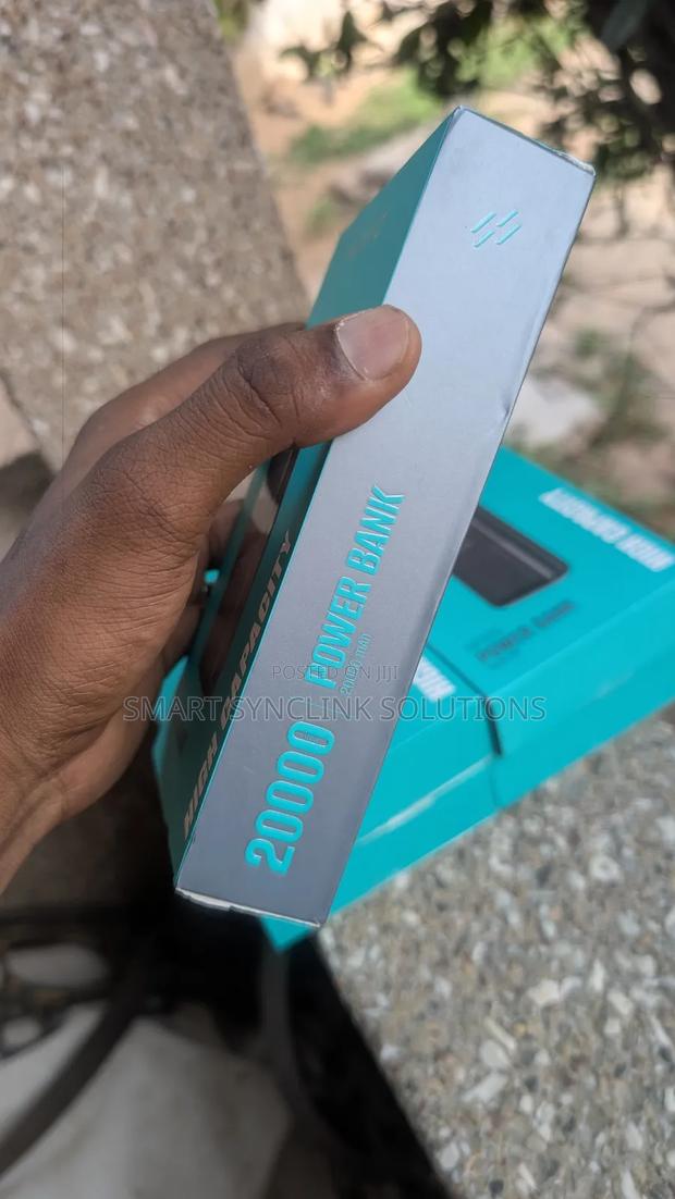 40w, 20000mah Fast Charger Power Bank · Photo 5