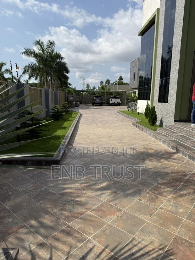 7bdrm Mansion in Pillar 2 for sale · Photo 7