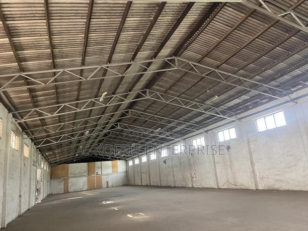 850 SQM at North Kaneshie Industrial Area for Rent · Photo 3