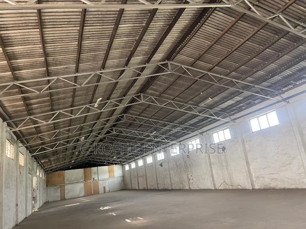 850 SQM at North Kaneshie Industrial Area for Rent · Photo 2