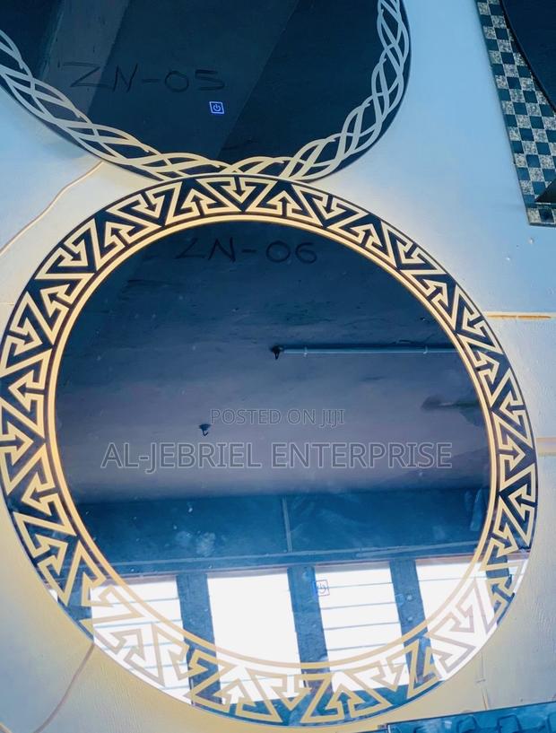 Led Bright Mirror · Photo 1