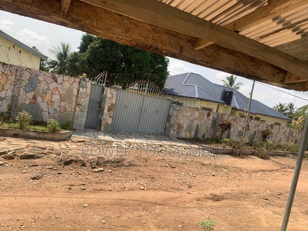 7bdrm House in Kasoa for sale · Photo 7
