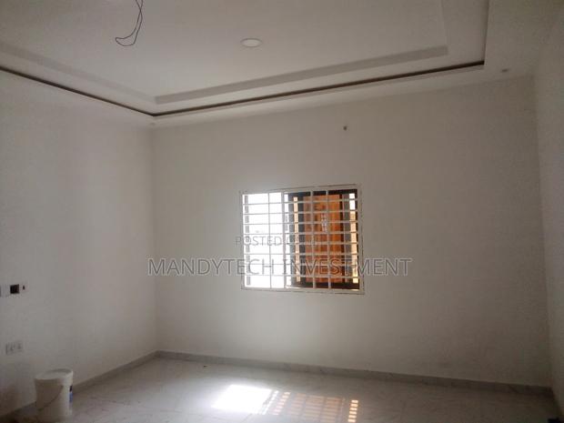 3bdrm House in Lake Side Estate for sale · Photo 7