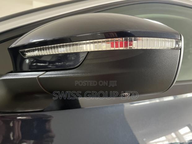 New Volkswagen ID.6 2023 Blue · Photo 5
