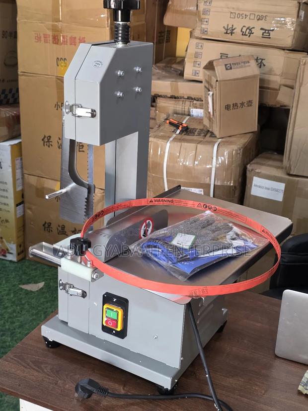 Meat Cutting (Bone Saw) Machine · Photo 1