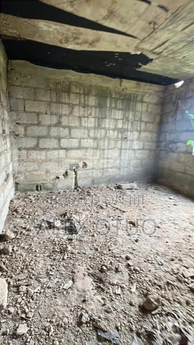 6bdrm House in Alex Otuo Properties, Kumasi Metropolitan for sale · Photo 4