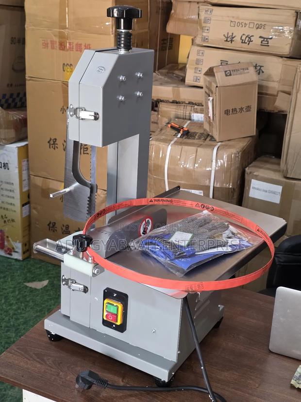 Meat Cutting Machine (Bone Sawing) · Photo 1