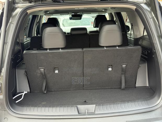 Hyundai Santa Fe Limited 2024 Green · Photo 3
