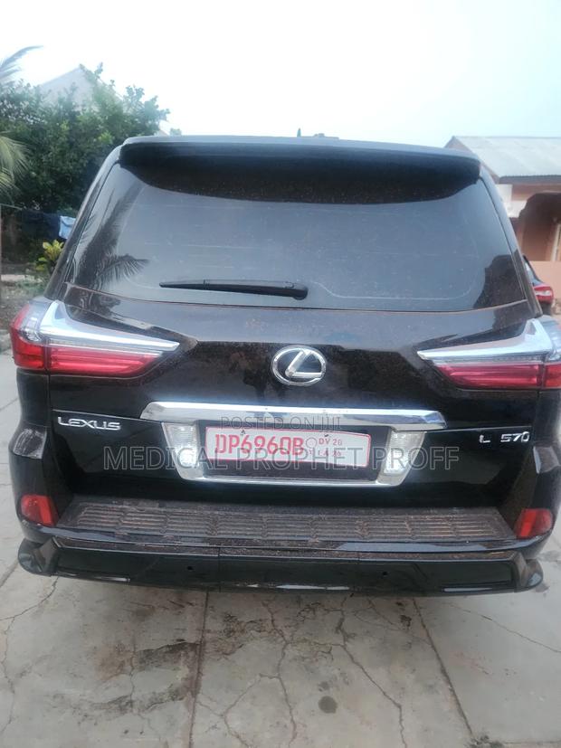 Lexus LX 570 AWD 2013 Black · Photo 3