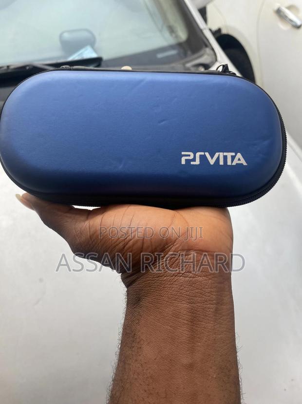 Playstation Vita Available On The Low Price · Photo 3