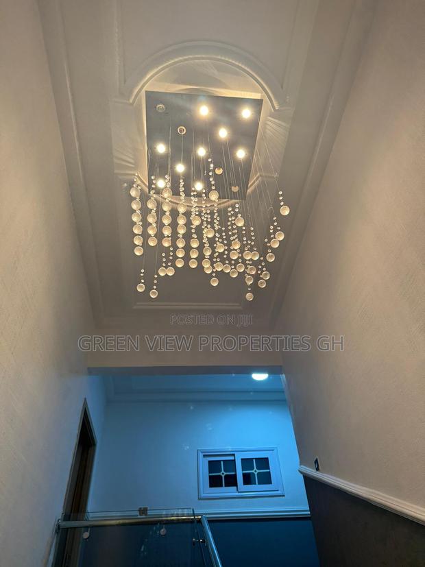 Furnished 5bdrm Maisonette in East Legon for sale · Photo 3