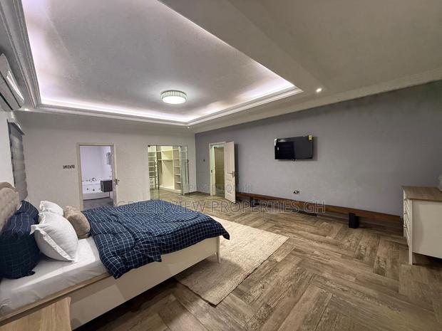 Furnished 5bdrm Maisonette in East Legon for sale · Photo 4