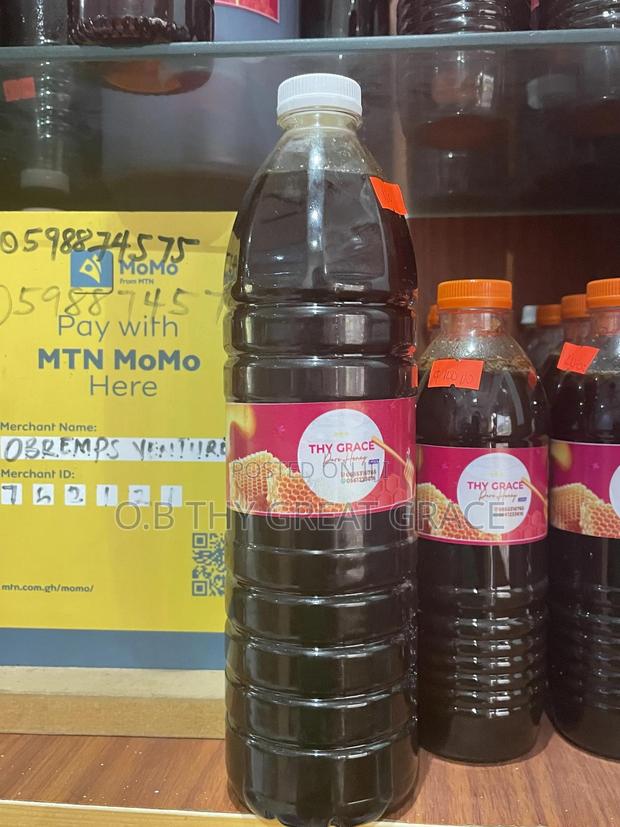 Natural and Organic Honey in All Sizes · Photo 2