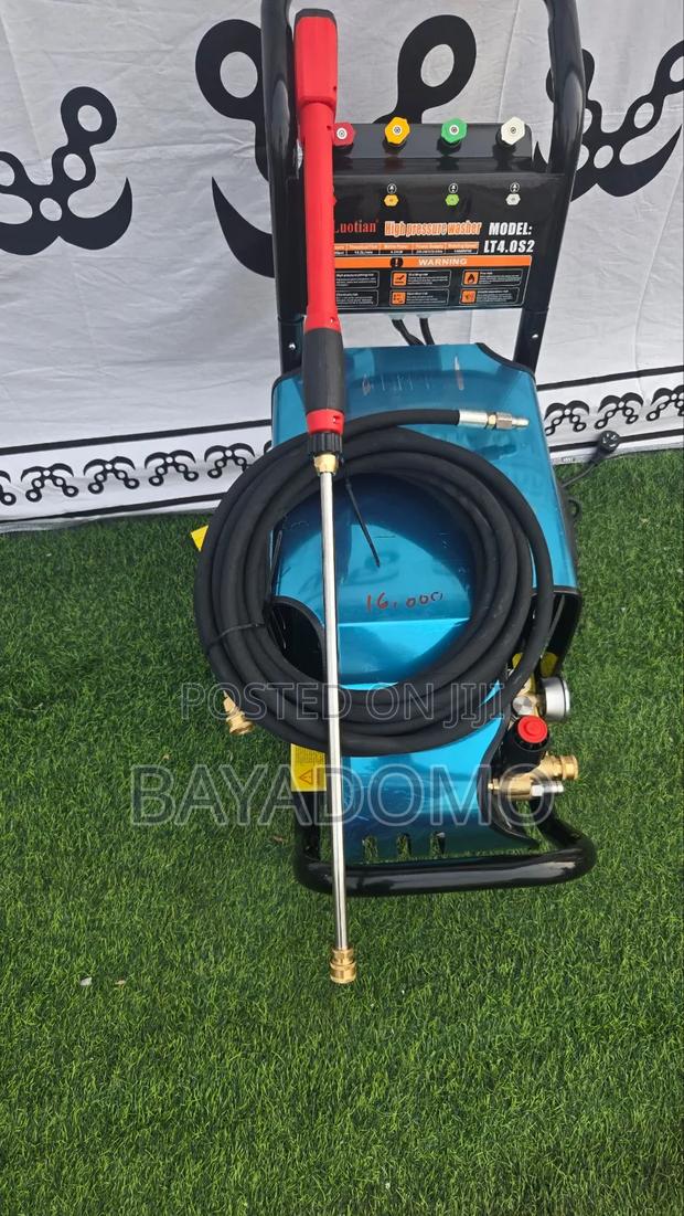 4500 Watt Pressure Washer · Photo 1