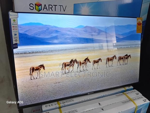 Dolphin Bay 43-Inch Smart Television With Dynamic Dolphine Bay · Photo 2