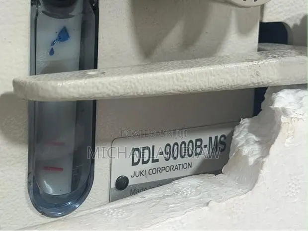 Juki DDL 9000b · Photo 1
