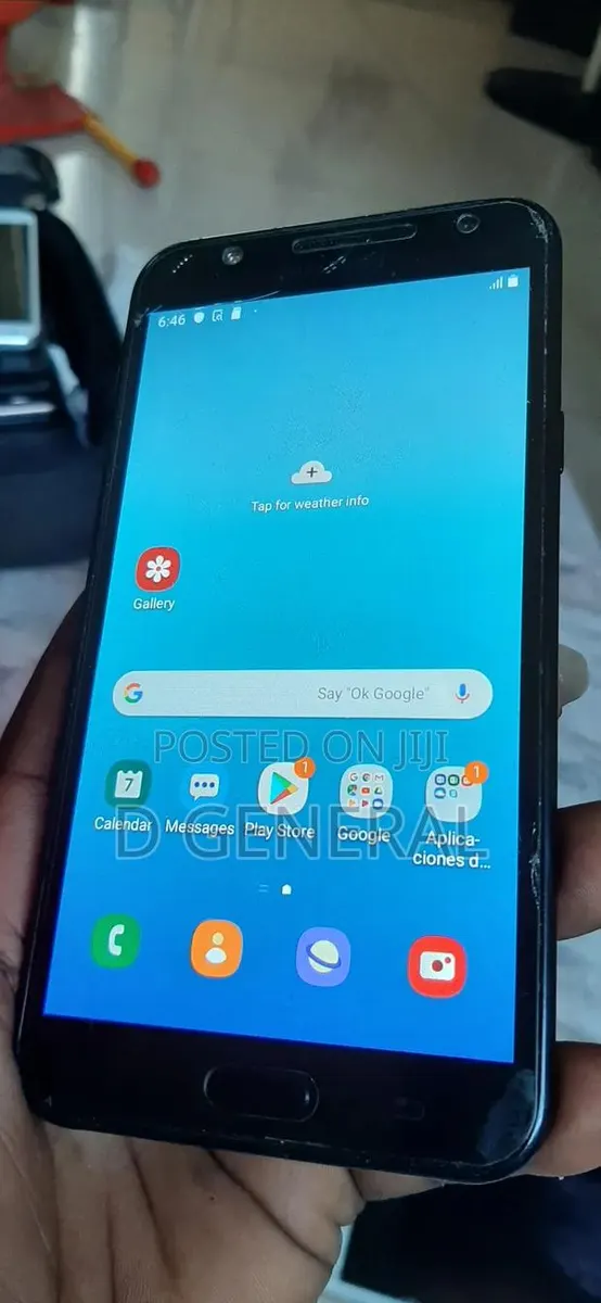 Samsung Galaxy J7 16 GB Black · Photo 1