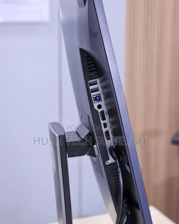 24” Dell Ips Display Ultra Wide Frameless Monitor · Photo 5