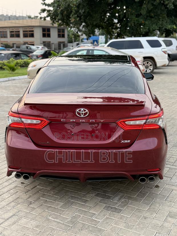 Toyota Camry XSE FWD (2.5L 4cyl 8AM) 2018 Red · Photo 2